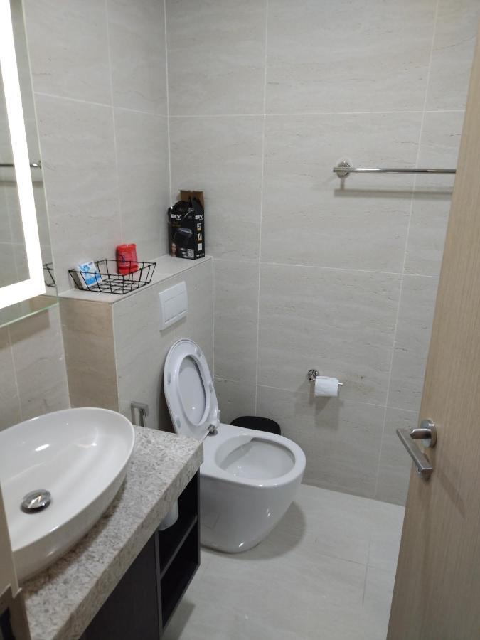 Pangsapuri Star Residences 2 Klcc View